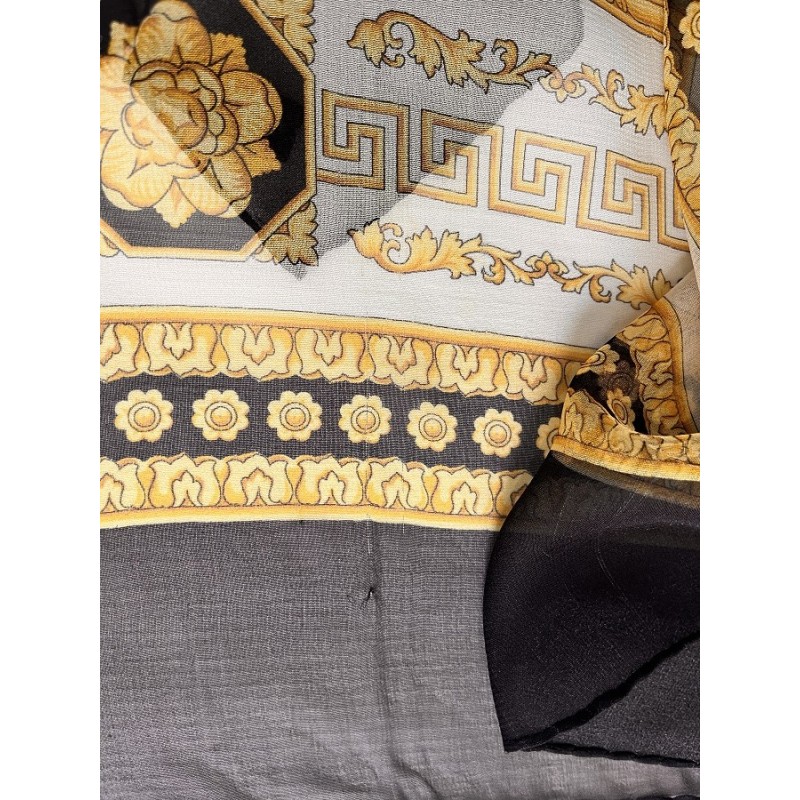 VERSACE