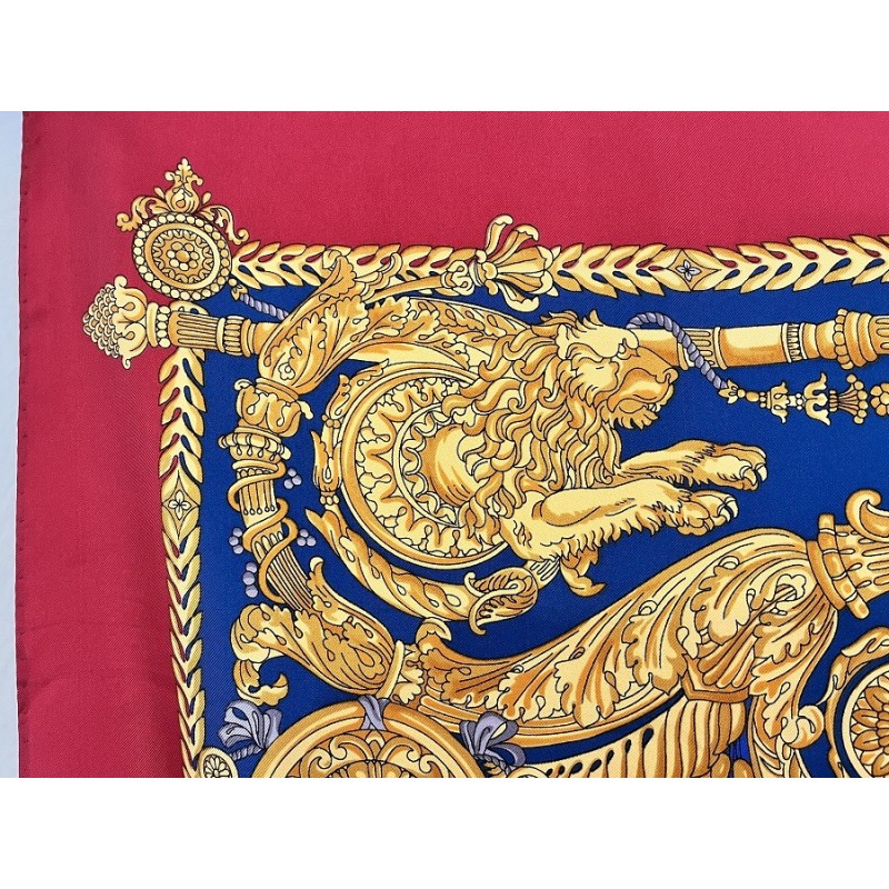 PIERRE BALMAIN