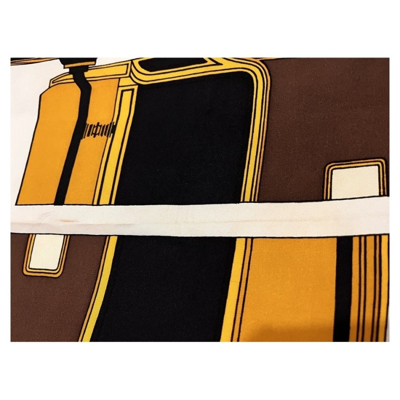 CARRÉ HERMÈS : LES COUPÉS