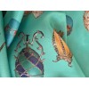 Foulard carré en soie