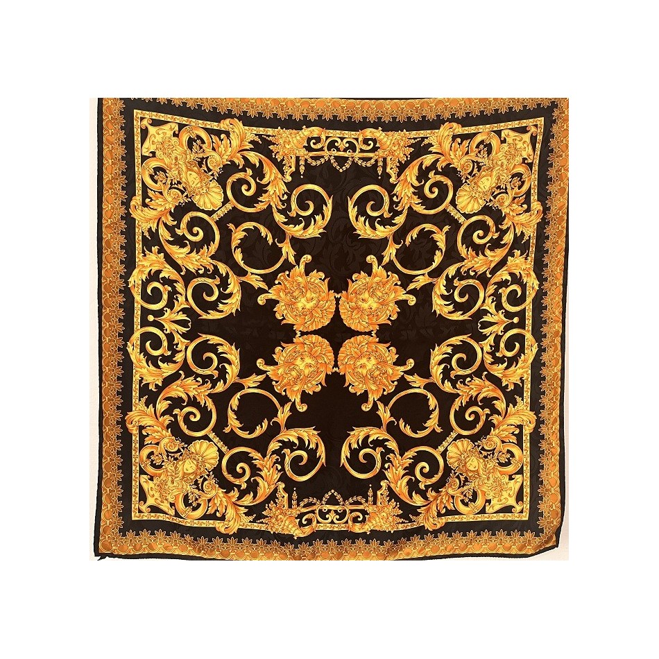 Foulard carré en soie