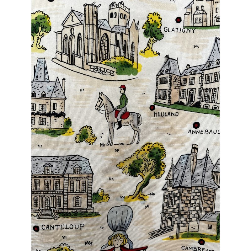 Hermès carré  : Châteaux Normands de Bayeux jusqu'à Honfleur