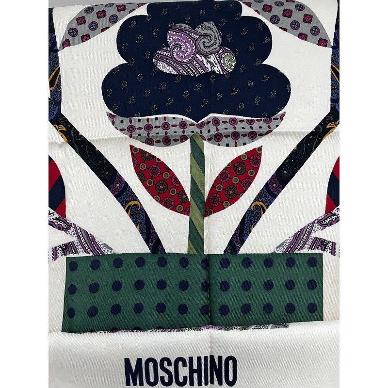 MOSCHINO